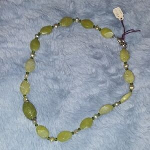 Green Beaded Women's Necklace - Elegant Olive Tones